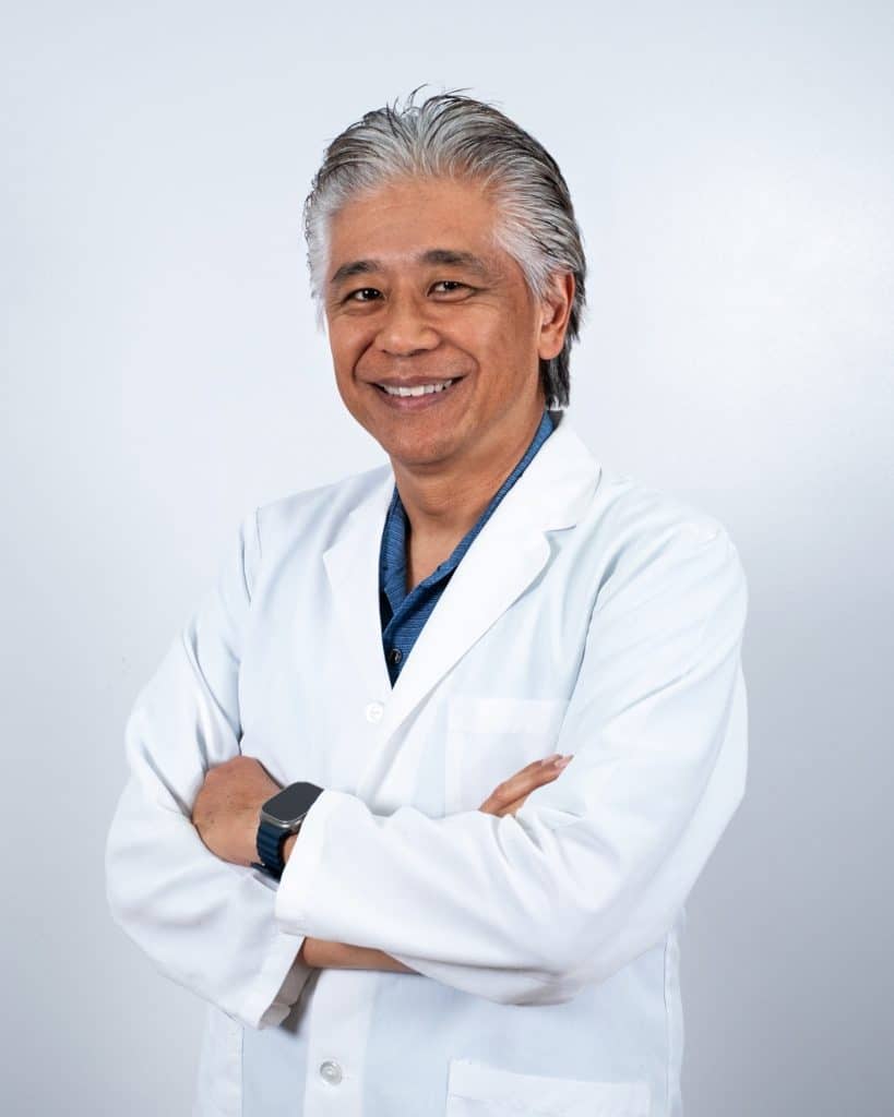 Hugo Higa, MD, ophthalmologist and oculofacial surgeon at Island Ophthalmology Partners